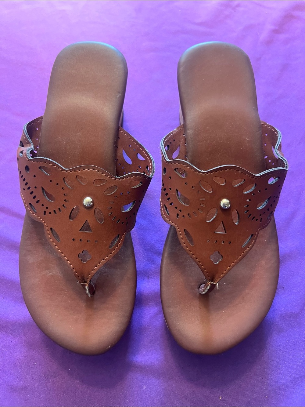 Unbranded Brown Cutout Faux Leather/Cork Wedge Sandals Women’s Small 5/6